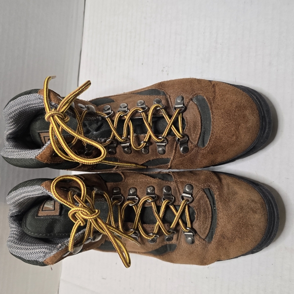 Gray‎ and Brown Outdoor Boots with Ankle Support